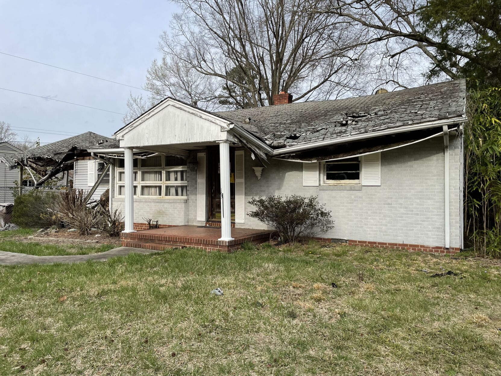 2325 Pinecroft 5.JPG